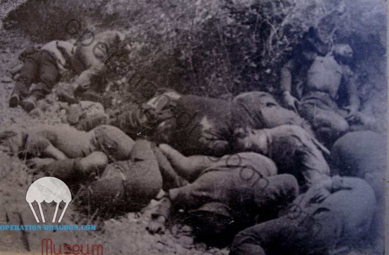 Unique photo prise lors de la découverte des corps dans le vallon des Bayles à Saint Martin de Brôme.