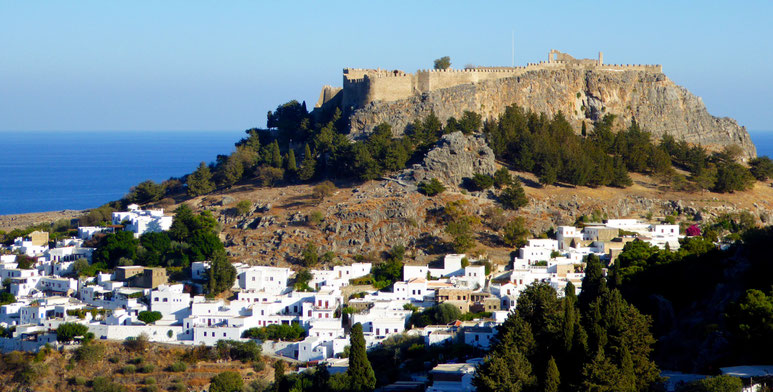 Bild: Die Akropolis von Lindos auf der Insel Rhodos