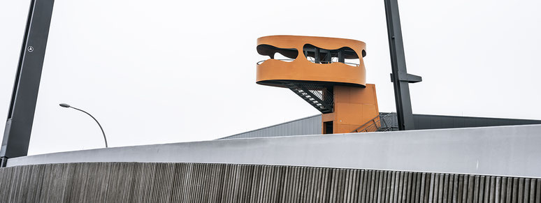 HafenCity observation tower  als Farbphoto im Panorama-Format. 