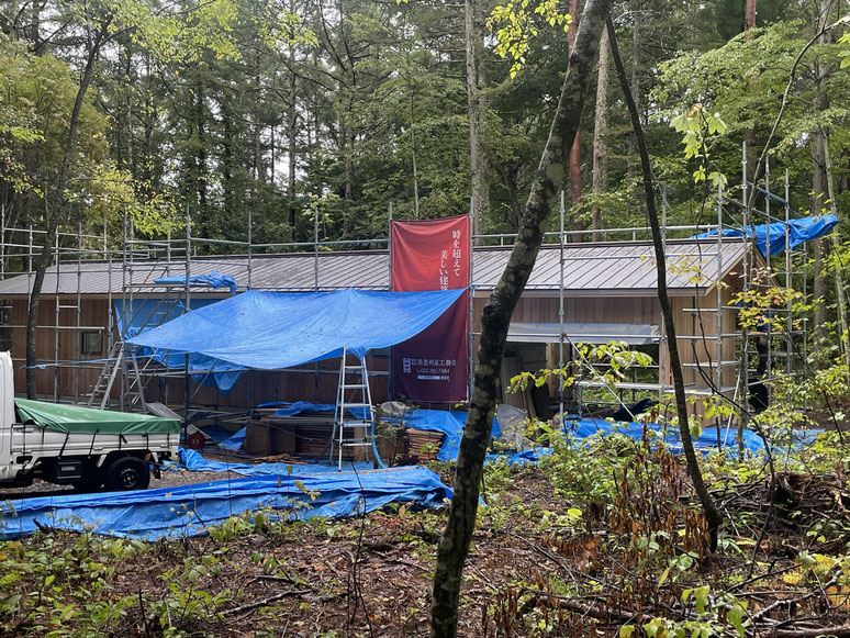 長野県　松本市　長野市　飯綱高原　建築設計事務所　建築家　news設計室　丸山和男　別荘設計　飯綱山荘Ⅲ　外壁唐松板張り