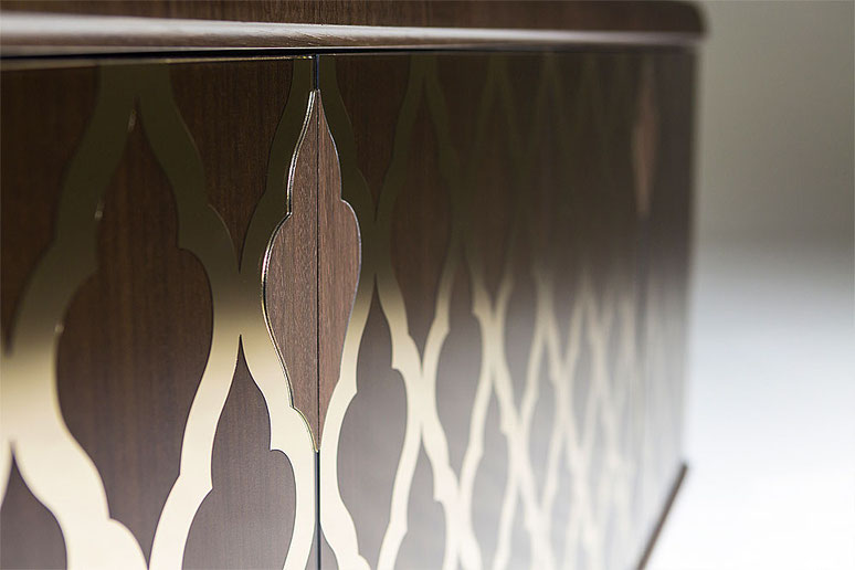 Luca Tornaghi Designer Subliminal Narcissus Luxury Dining Table