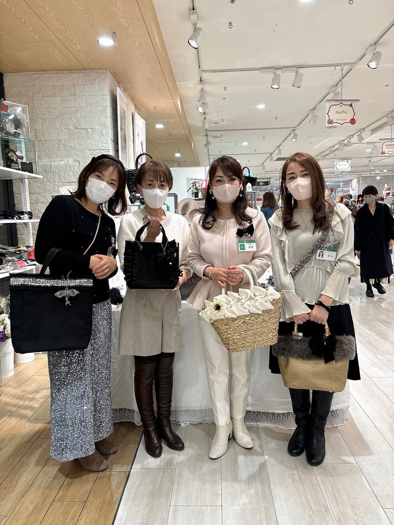 JourFin　ジュールフィン　ラブリボン　LoveRibbon　リボン　リボン教室　リボン教室芦屋　リボン　リボンワーク　リボン資格　リボンレッスン　ファーハンドル　ファーハンドルストラップ　木馬リボン　MOKUBAリボン　MOKUBA　神戸北野ホテル　神戸北野ホテルカルチャーサロン