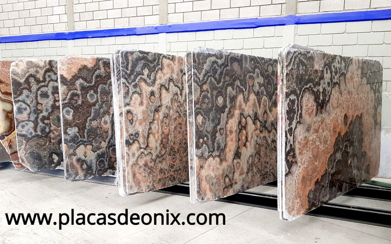cubiertas-de-onix-pisos-de-onix-lamparas-de-onix-mesas-de-onix-laminas-de-onix-placa-de-onix-tabla-de-onix-plancha-de-onix