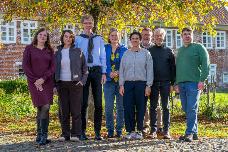 Vorstandsmitglieder des niedersächsischen Landesverbandes der Heimvolkshochschulen e.V. im Jahr 2024