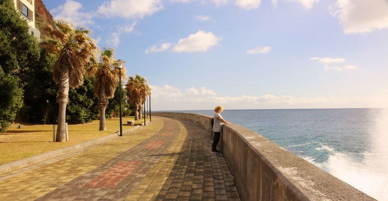 Einsame Promenade in Jardim do Mar.