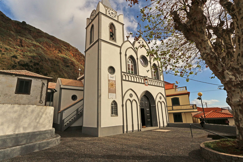 Kirche im oberen Teil von Jardim do Mar.