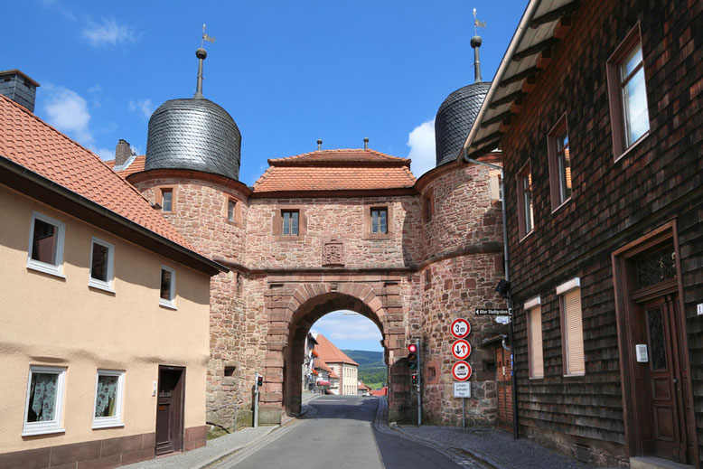 Das Stadttor von Tann, erbaut 1557–1563.