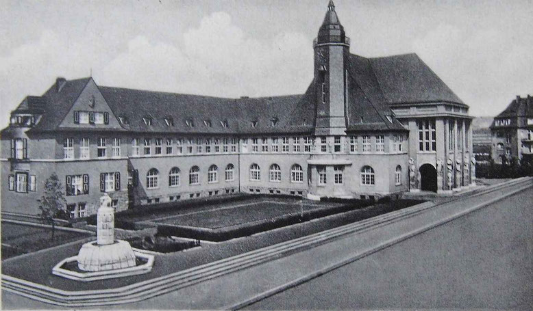 Neues Rathaus - Stadt Schwerte Bilder