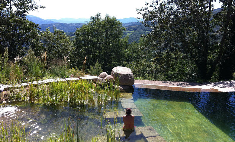 Le bassin naturel...    Le panorama à perte de vue...     La magie du lieu...