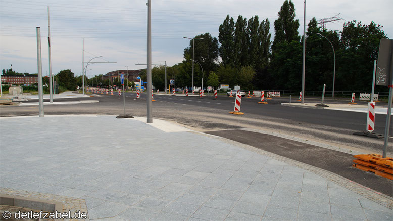 Neue Spreebrücke