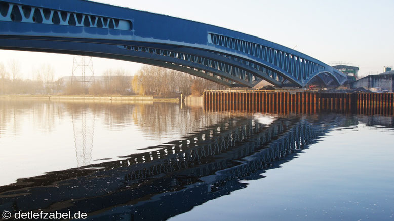 Spreebrücke Neubau