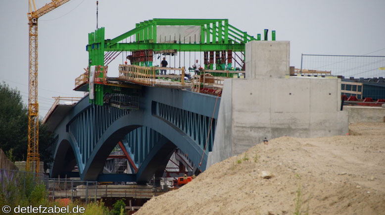 Spreebrücke Neubau