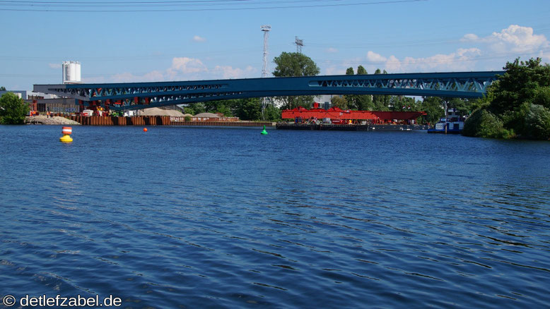 Spreebrücke Neubau