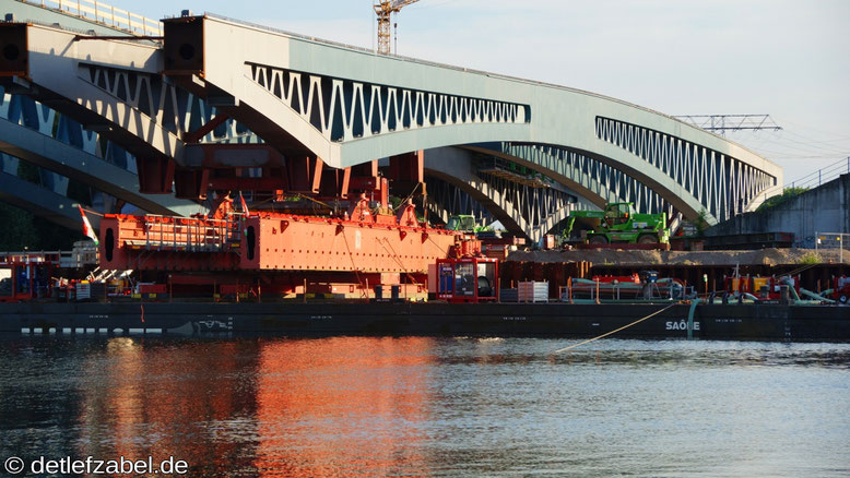 Spreebrücke Neubau