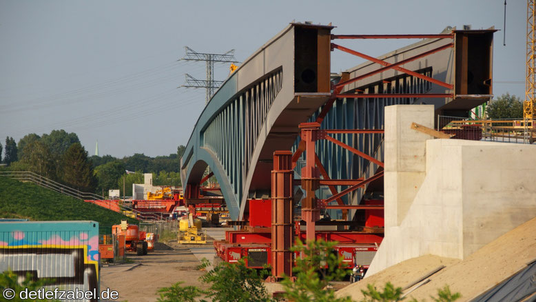 Spreebrücke Neubau