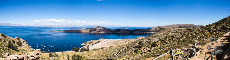 Blick auf den Titicaca-See von der Isla del Sol