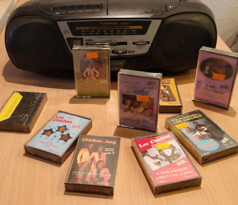 Casetes y Radio Cassette de la época dorada de Los Chichos