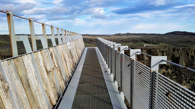 Bridge between two continents