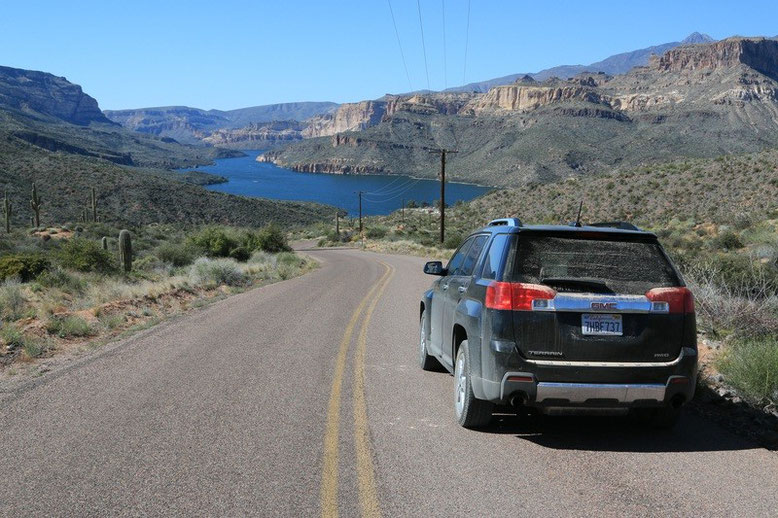 Apache Trail, Apache Lake