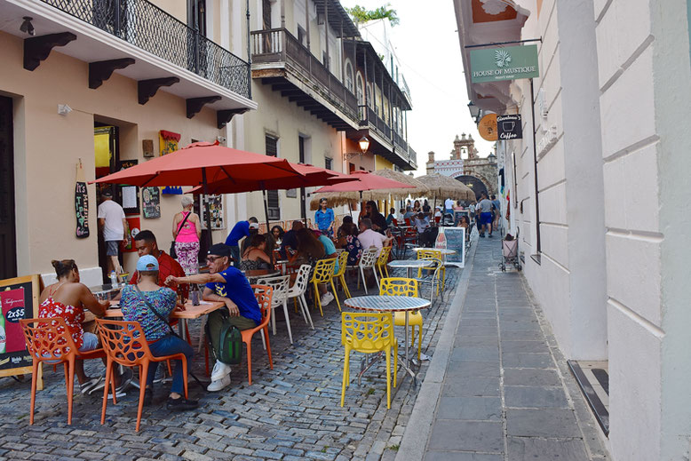 Is it Worth to Go to Puerto Rico - Old San Juan