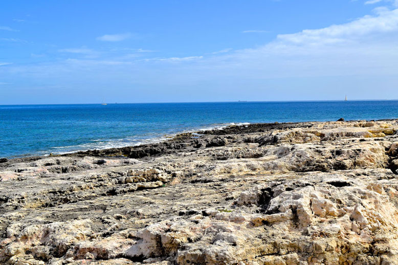 3 Days in Malta - Winter Break - Beach in St. Julians