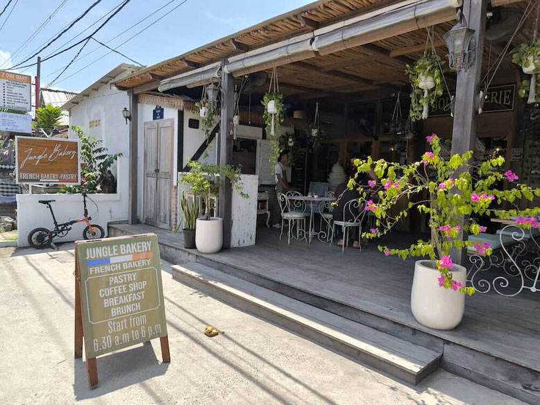 Jungle Bakery a Jungut Batu (Photo by Gabriele Ferrando - LA MIA ASIA)