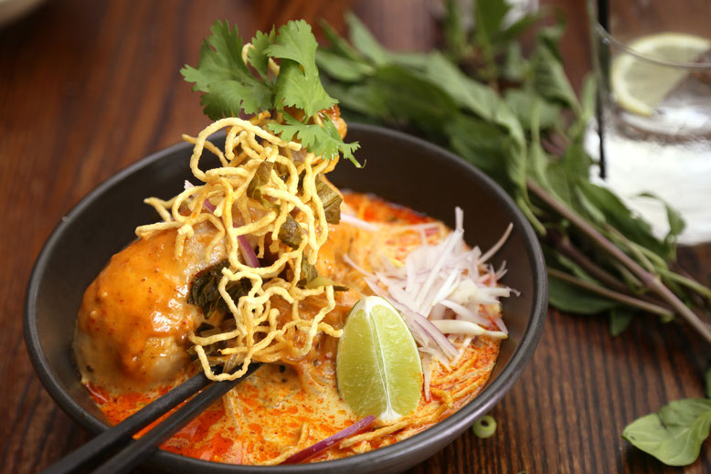 Khao Soi, classico piatto di Chiang Mai - Thailandia