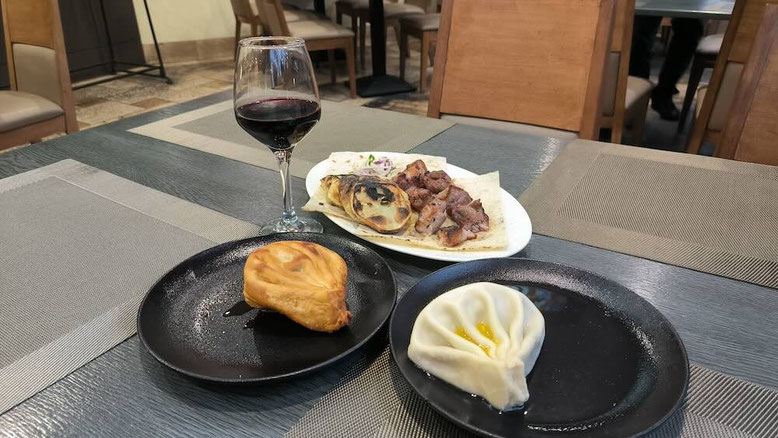 Dove mangiare a Yerevan. Artashi Mot