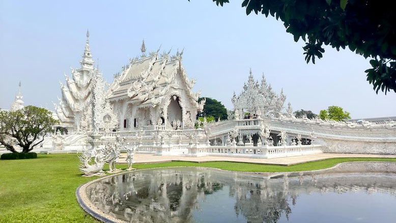 Il famosissimo White Temple di Chiang Rai (photo by Gabriele Ferrando - LA MIA ASIA)