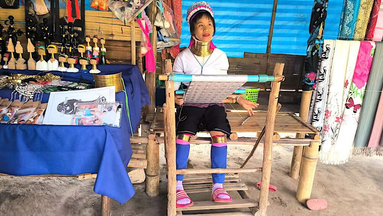 Karen Woman "Donna Giraffa" Chiang Rai 