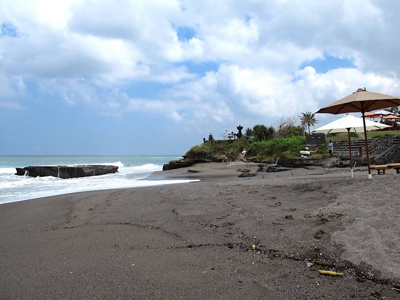 Batu Bolong Beach Canggu