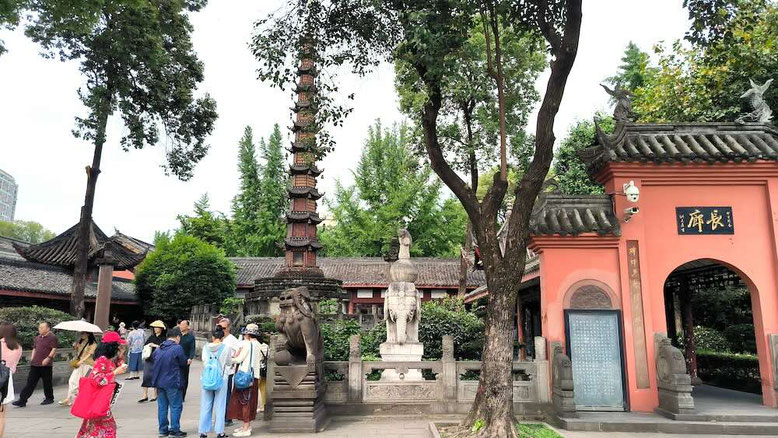 Wenshu MOnastery Chengdu