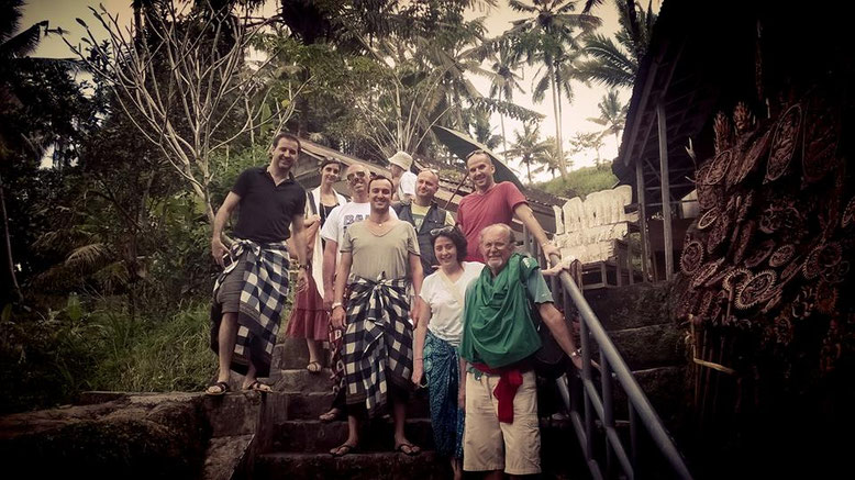 Viaggio di gruppo a Bali. Esplorando insieme le rovine di Gunung Kawi