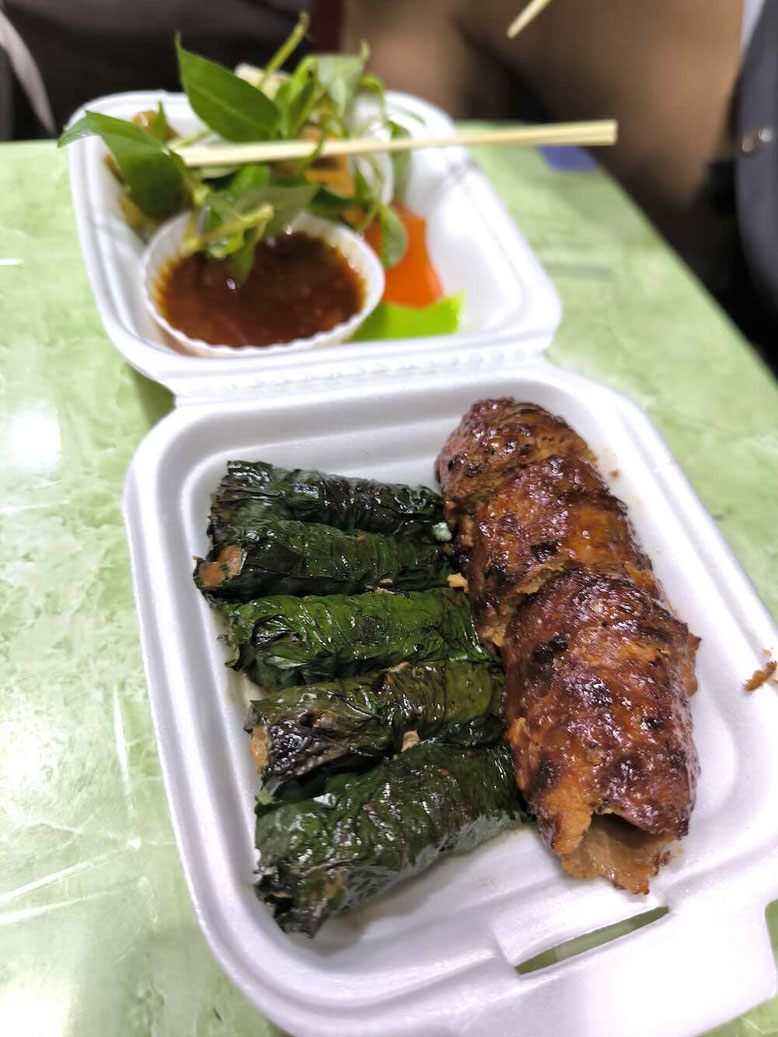 Super Niche Walking Street Food Tour a Ho Chi Minh City