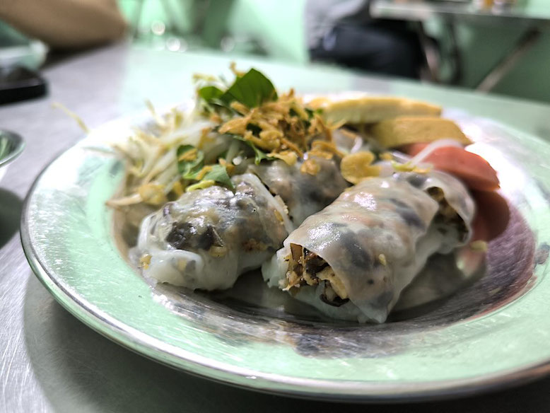 Super Niche Walking Street Food Tour a Ho Chi Minh City