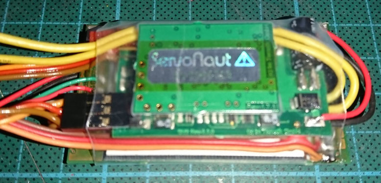 Servonaut製コントローラー2個を1つにした加工(S22とSM3)