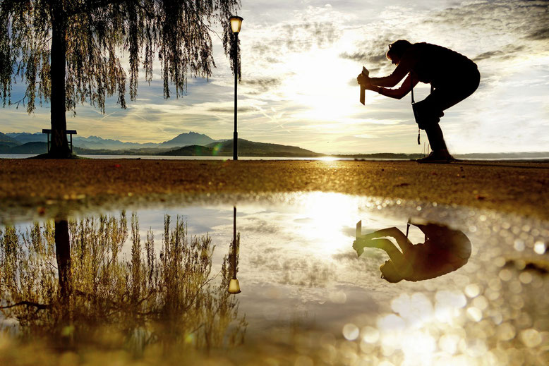 My puddle: photographing a photographer