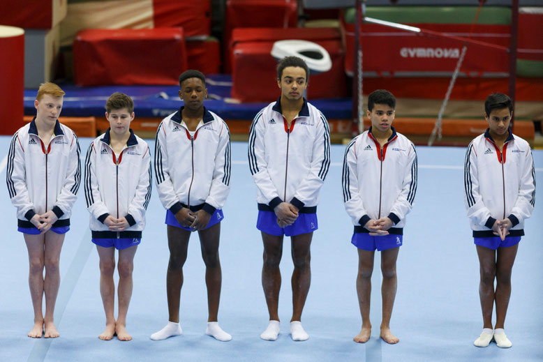 L'équipe de Grande-Bretagne vainqueur de cette compétition - Photo : © 2015 Kennedy Grant ( voir dossier photos complet )