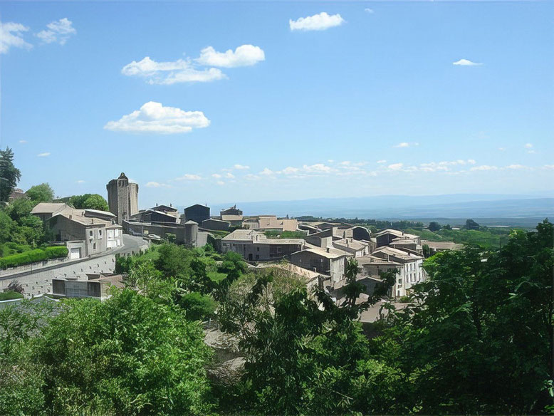 Village de la Montagne noire avec des vestiges féodaux, Saissac a pas mal de charme.