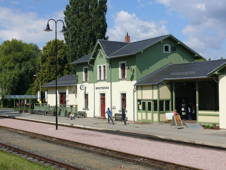 Moritzburg, Bahnhof der Schmalspurbahn Radebeul-Radeburg © W. Thiele 2011