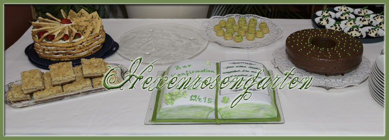 Rosen Zucker Fondant Torte Blüte Hexenrosengarten Hortensien Kuchentafel Konfirmation Buchtorte Guglhupf Rotweinkuchen