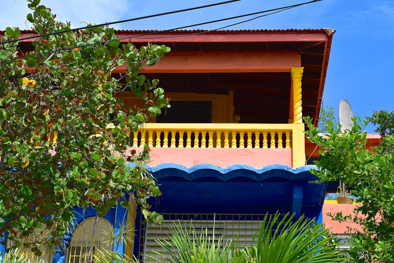 Is it Worth to Go to Puerto Rico - Colourful Buildings