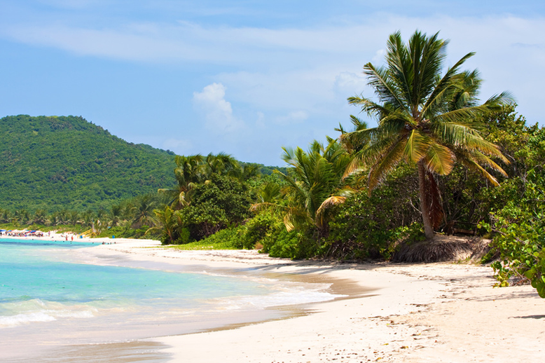 Is it Worth to Go to Puerto Rico - Flamenco Beach at the Culebra Island