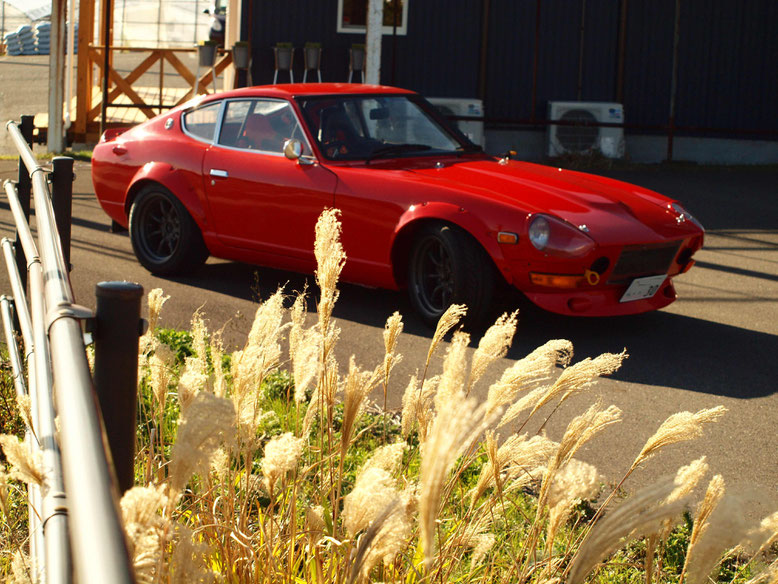 サーキットの狼」さんですね - 日産旧車達、特にフェアレディー サーキットの狼」さんですね - 日産旧車達、特にフェアレディー