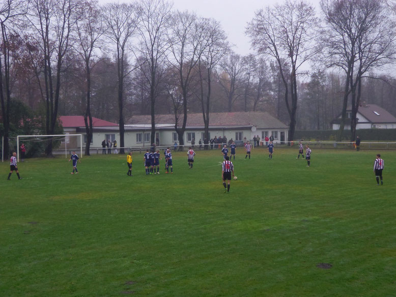 Tobias Michling verwandelte den Freistoß zum 1:0 (25.)