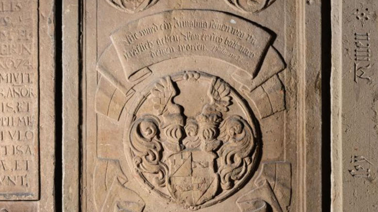 Museum der Universität Tübingen (MUT), eMuseum: Epitaph für Albrecht von Lendersheim, Objektnr. ELK-Sg-82, URL: https://www.emuseum.uni-tuebingen.de/de/objects/31306/epitaph-fur-albrecht-von-lendersheim (abgerufen am 21.07.2026). 