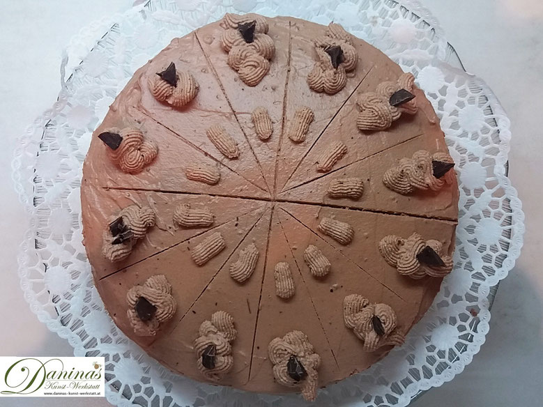 Wiener Biskuittorte mit Schokosahne Rezept by Daninas Dad