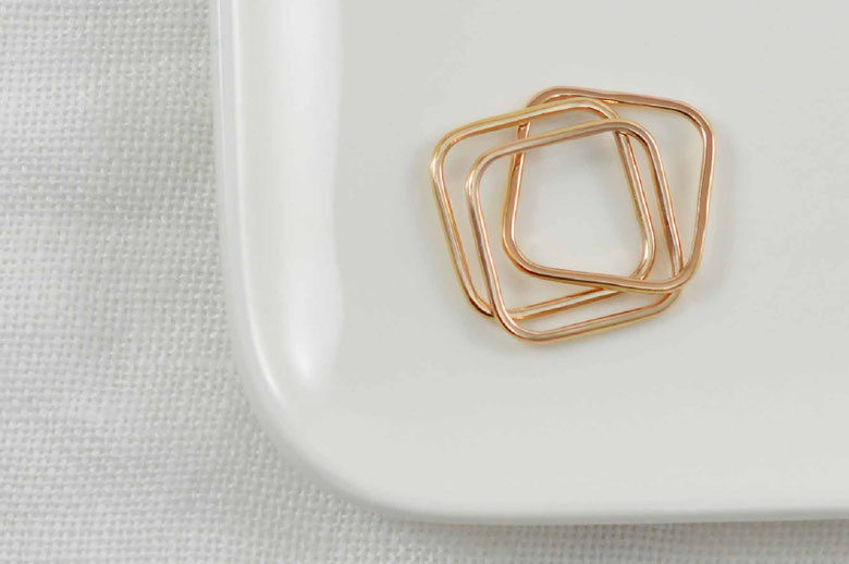 bague composée de trois anneaux en or rose modèle Q02