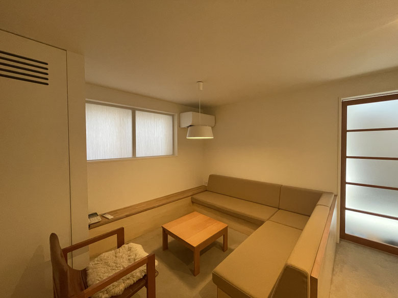 長岡の家Ⅰ　長野県松本市の建築設計事務所　建築家　丸山和男　新潟県長岡市　Oさんの事務所応接室　リノベーション