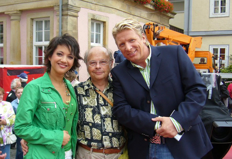 Madeleine Wehle, Ludger Abeln und ich nach der "Aktuellen Schaubude" in Bückeburg am 11. Juli 2008 